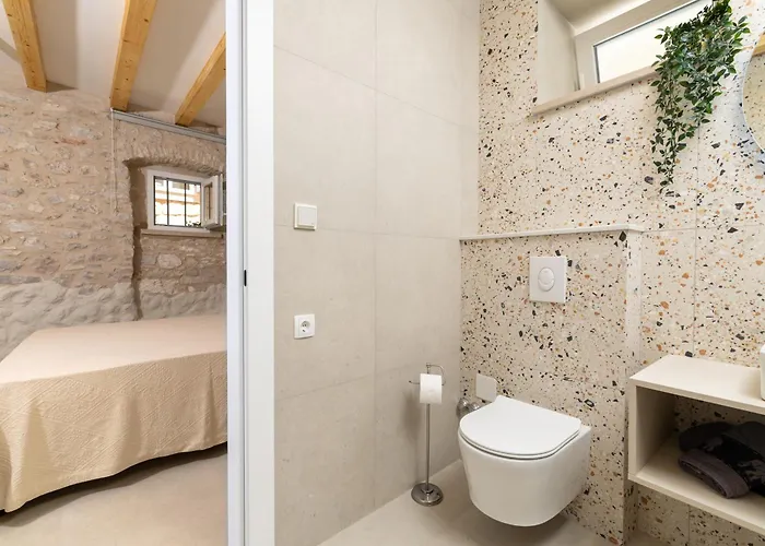 Maja Aurelia In The Centre-romantic Hvar Town